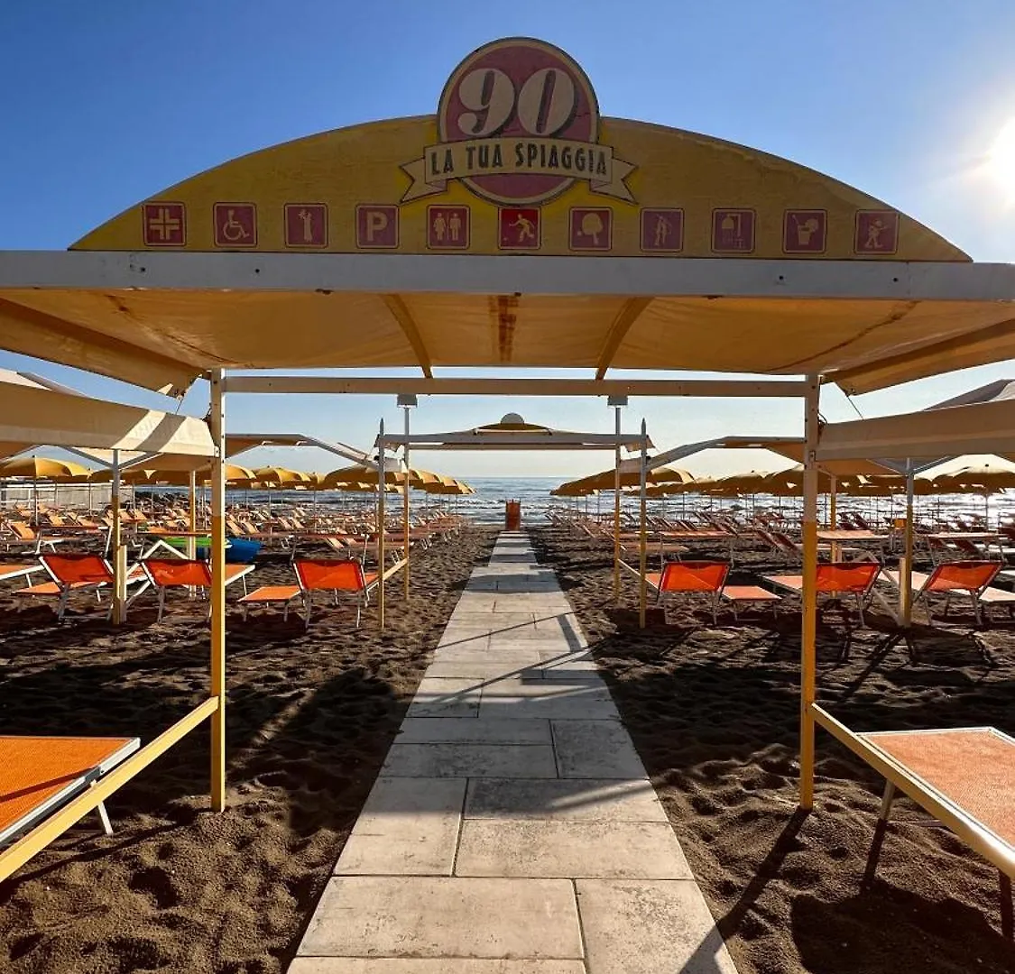 Hotel Mon Cheri Riccione