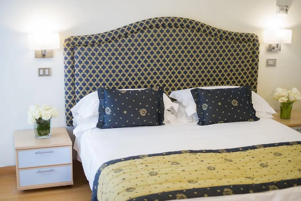 ***  Hotel Mon Cheri Riccione Italien
